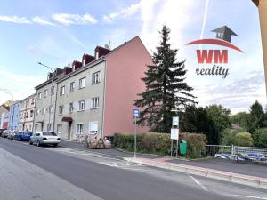 Prodej bytu 2+kk, Karlovy Vary - Stará Role, Závodu míru, 40 m2