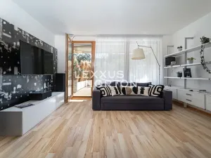 Pronájem bytu 3+kk, Praha - Hloubětín, Nepelova, 73 m2