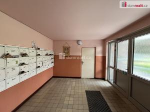 Pronájem bytu 3+1, Karlovy Vary, Krymská, 62 m2