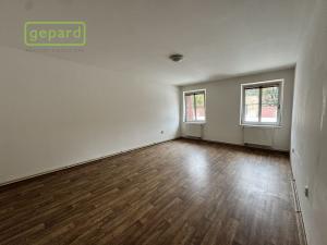Pronájem bytu 2+1, Sokolov, Křížová, 82 m2