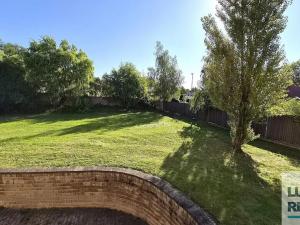 Prodej bytu 2+kk, Praha - Horní Počernice, V javorech, 42 m2