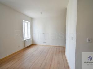 Pronájem bytu 1+1, Ústí nad Labem - Střekov, Národního odboje, 40 m2