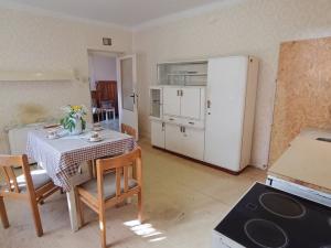 Prodej rodinného domu, Střílky, Hradská, 228 m2