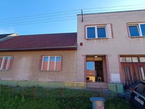 Prodej rodinného domu, Střílky, Hradská, 228 m2