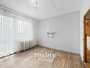 Prodej bytu 3+1, Hodonice, Sídliště, 75 m2