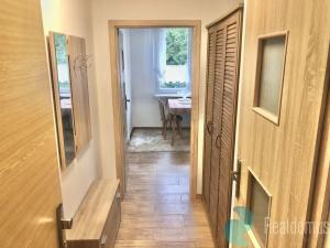 Pronájem bytu 1+1, Český Krumlov - Plešivec, Věncova, 40 m2