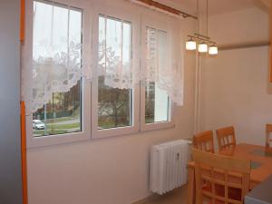 Pronájem bytu 2+1, Plzeň, Na Dlouhých, 57 m2