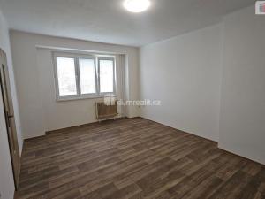 Pronájem bytu 2+1, Kralupy nad Vltavou - Lobeček, Štefánikova, 54 m2