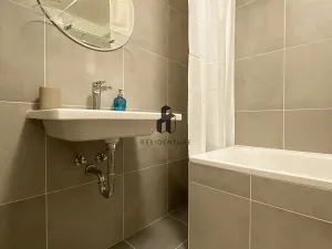 Prodej bytu 1+kk, Libčice nad Vltavou, Pod Hliníkem, 33 m2