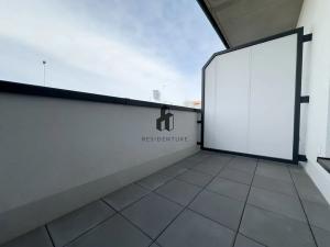 Pronájem bytu 1+kk, Praha - Hloubětín, Kolbenova, 30 m2