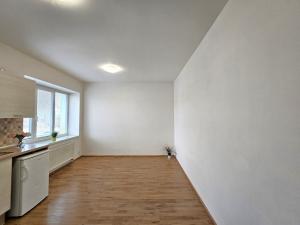 Pronájem bytu 2+kk, Kralupy nad Vltavou - Lobeček, Cesta brigádníků, 40 m2