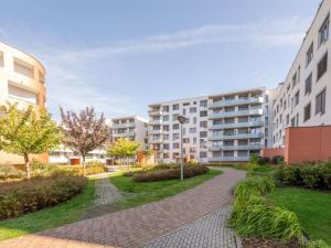 Pronájem bytu 2+kk, Praha - Kobylisy, Čumpelíkova, 67 m2