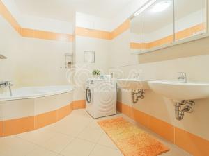 Prodej bytu 3+kk, Praha - Zličín, Sazovická, 94 m2