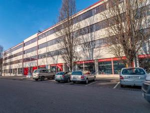 Pronájem skladu, Hradec Králové, náměstí 5. května, 108 m2