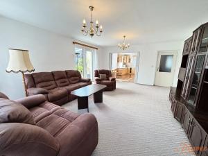 Pronájem bytu 3+1, Praha - Nebušice, Na Malé Šárce, 100 m2