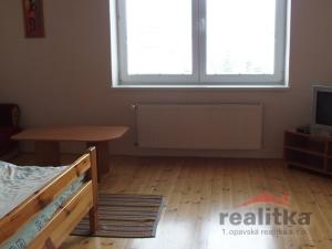 Pronájem bytu 1+1, Opava - Předměstí, třída Spojenců, 45 m2