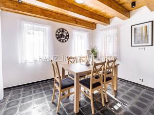 Prodej chalupy, Horní Planá - Pernek, 156 m2