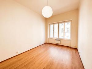 Pronájem bytu 2+kk, Praha - Žižkov, Jeronýmova, 39 m2
