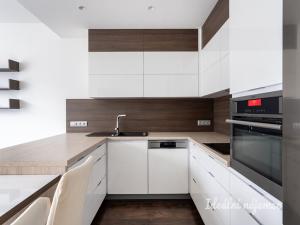 Pronájem bytu 3+kk, Praha - Modřany, Fikerova, 87 m2