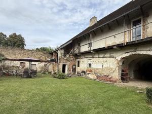 Prodej zemědělské usedlosti, Mirkovice, 2420 m2