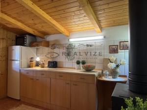 Prodej chaty, Ledenice, 28 m2