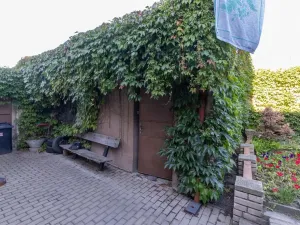 Prodej rodinného domu, Pchery - Humny, Husova, 180 m2