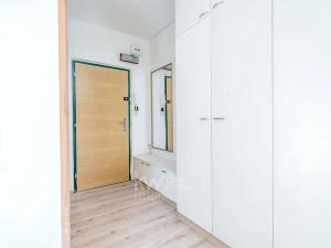 Pronájem bytu 3+1, Pardubice, Lonkova, 88 m2