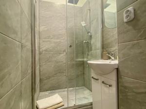 Pronájem bytu 2+kk, Bělá pod Bezdězem, Masarykovo náměstí, 47 m2