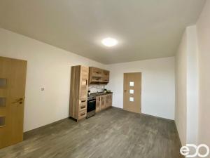 Pronájem bytu 2+kk, Bělá pod Bezdězem, Masarykovo náměstí, 47 m2