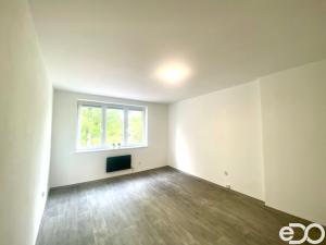 Pronájem bytu 2+kk, Bělá pod Bezdězem, Masarykovo náměstí, 47 m2