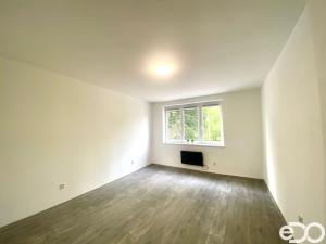 Pronájem bytu 2+kk, Bělá pod Bezdězem, Masarykovo náměstí, 47 m2