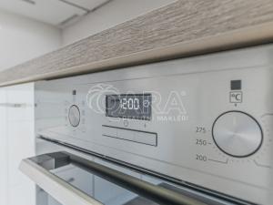 Pronájem bytu 1+kk, Praha - Stodůlky, Za Lužinami, 27 m2