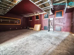 Prodej atypického bytu, Karlovy Vary, Zámecký vrch, 301 m2