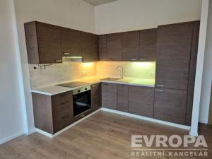Prodej bytu 2+kk, Praha - Libeň, Českomoravská, 60 m2