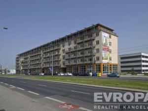 Prodej bytu 2+kk, Praha - Libeň, Českomoravská, 60 m2