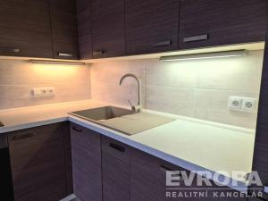 Prodej bytu 2+kk, Praha - Libeň, Českomoravská, 60 m2