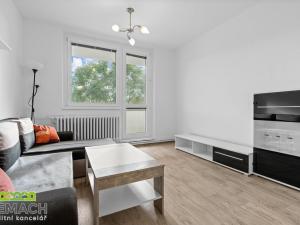 Pronájem bytu 2+1, Uherské Hradiště - Jarošov, Louky, 51 m2