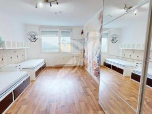 Pronájem bytu 4+1, Plzeň, Nýřanská, 80 m2