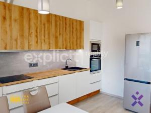 Pronájem bytu 1+kk, Zlín, Lorencova, 42 m2