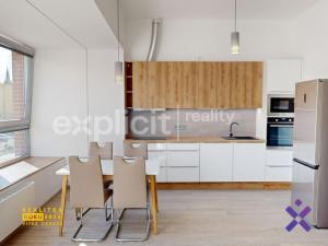 Pronájem bytu 1+kk, Zlín, Lorencova, 42 m2
