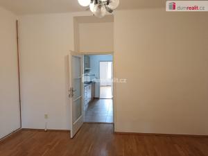 Pronájem bytu 2+kk, Praha - Vršovice, Novgorodská, 54 m2