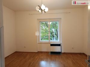 Pronájem bytu 2+kk, Praha - Vršovice, Novgorodská, 54 m2