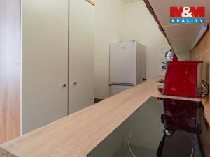 Pronájem bytu 1+kk, Aš, Dobrovského, 19 m2