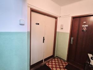 Pronájem bytu 1+1, Plzeň, Smrková, 42 m2