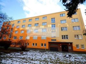 Pronájem bytu 2+1, Chomutov, Zdeňka Štěpánka, 53 m2