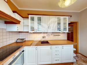 Pronájem bytu 3+1, Holýšov, Pod Makovým vrchem, 74 m2