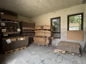 Prodej skladu, Věžky, 2322 m2