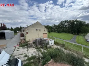 Prodej skladu, Věžky, 2322 m2