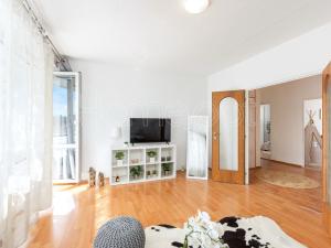 Prodej bytu 3+1, Praha - Čimice, Okořská, 69 m2