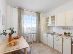 Prodej bytu 3+1, Praha - Čimice, Okořská, 69 m2